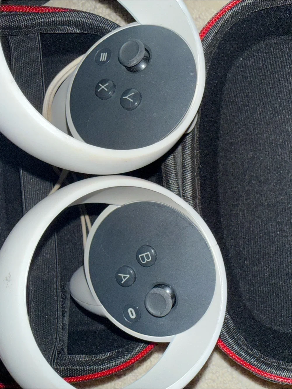 Oculus Standalone VR Headset in White with Gray Strap